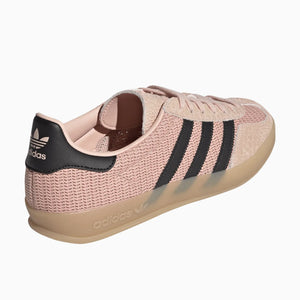 Gazelle indoor