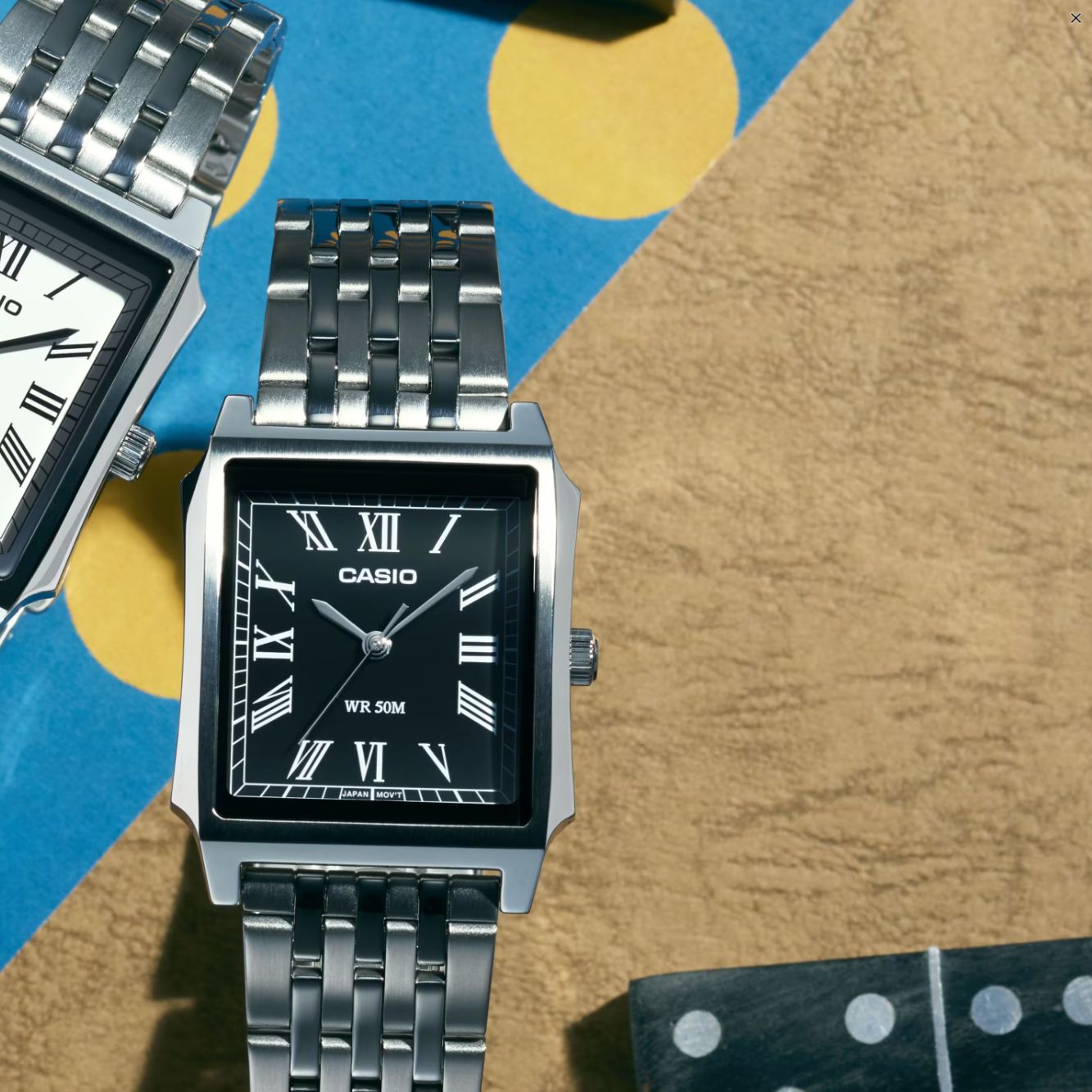 Wrist watch analog