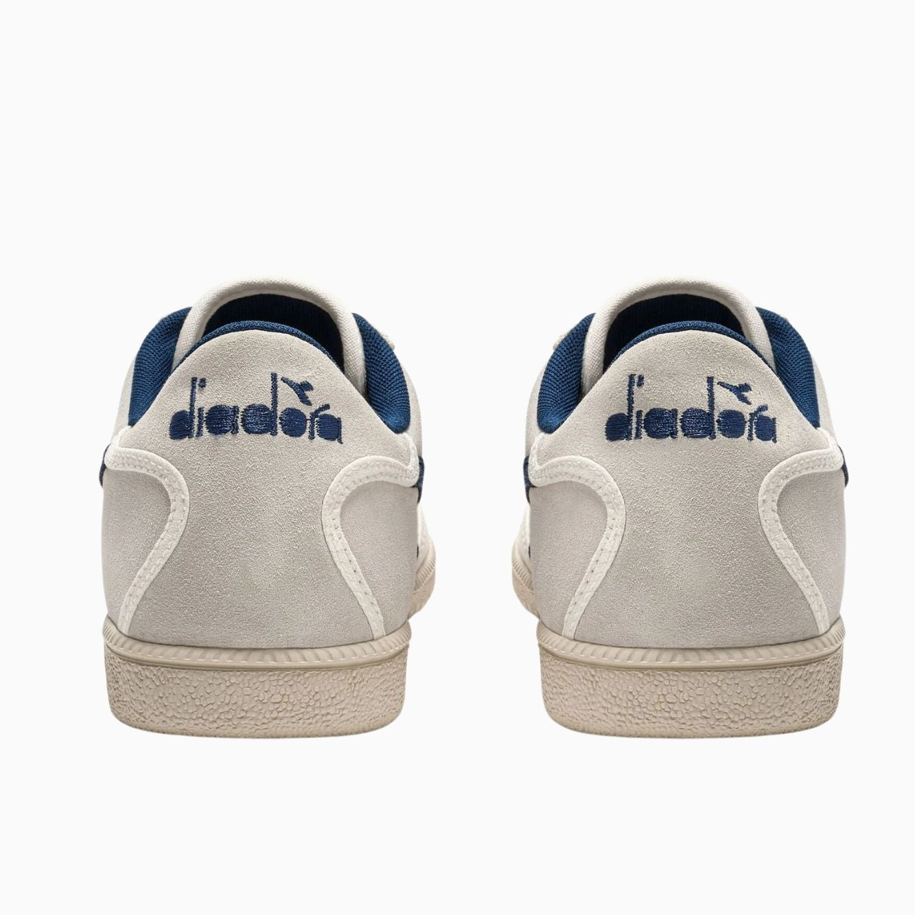 Trainer suede