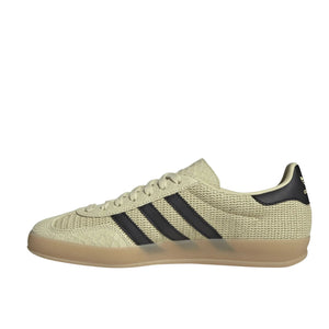 Gazelle Indoor